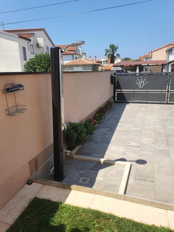 Villa Slavica Porec Exterior photo